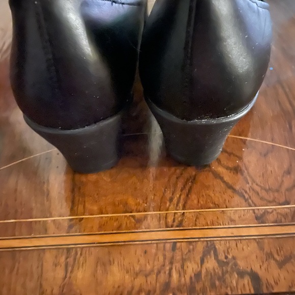 Women’s safe T Step Shoes - Picture 5 of 7